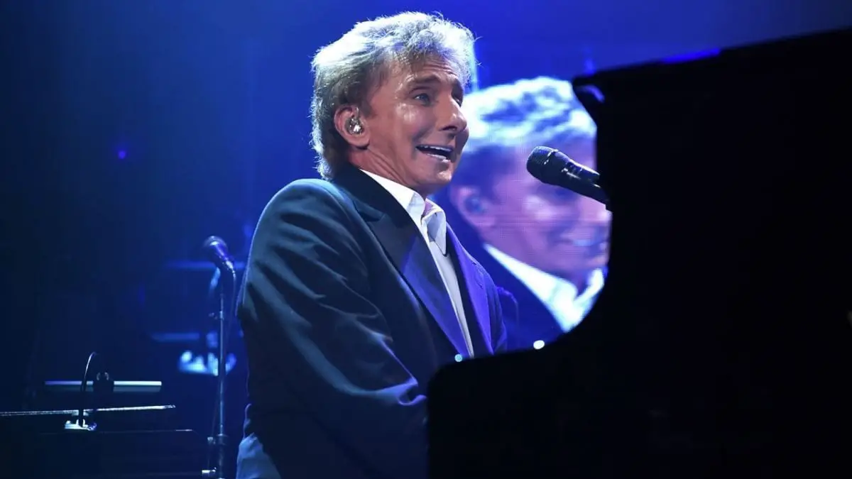 barry manilow turning stone