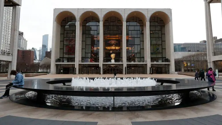 Metropolitan Opera