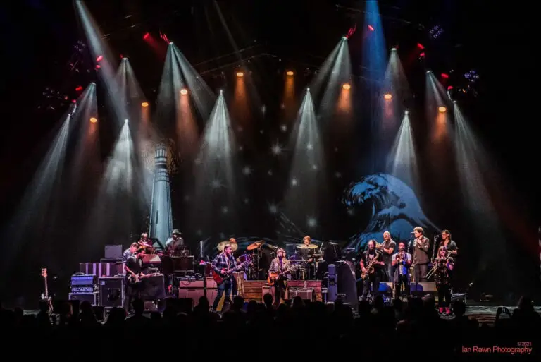 Tedeschi Trucks Band Postpones Wheels Of Soul Tour To 2022 With New Lineup 