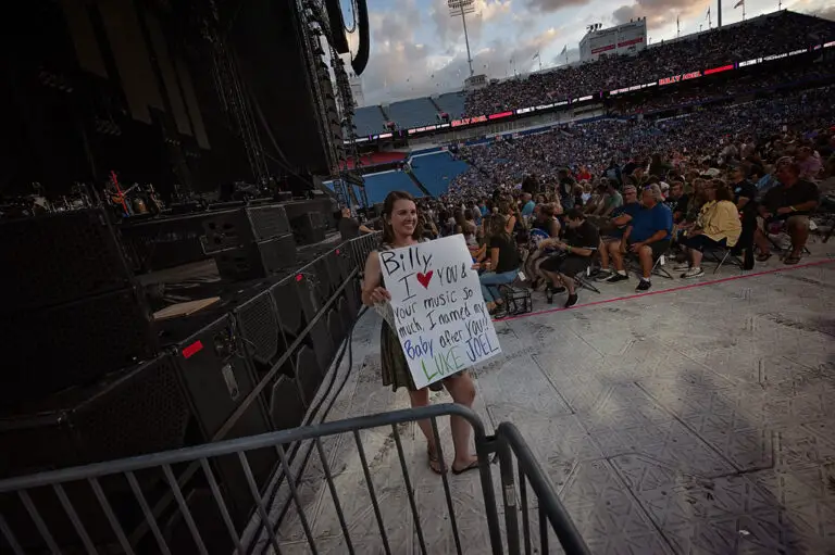 Billy Joel at Highmark Stadium in Buffalo, NY – August 14, 2021 (Photo 35)  - Billy Joel Official Site