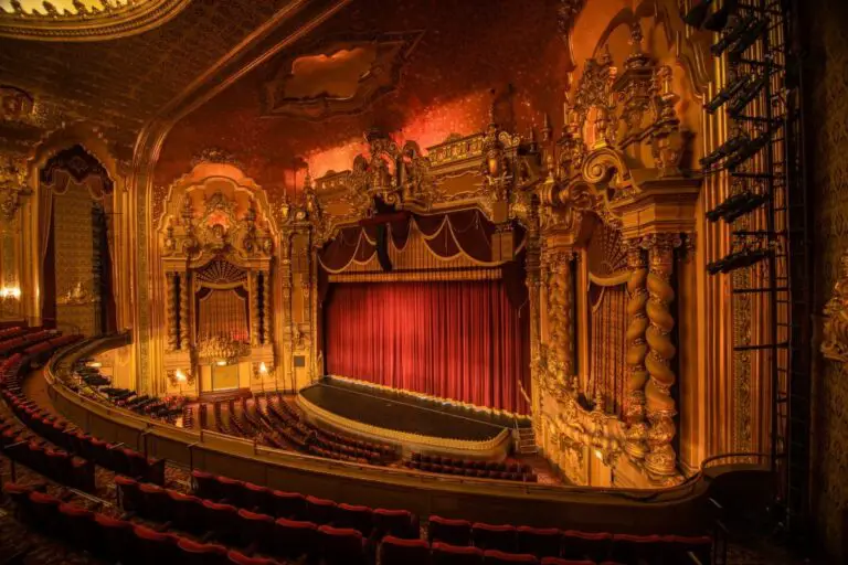 stanley theatre volunteers