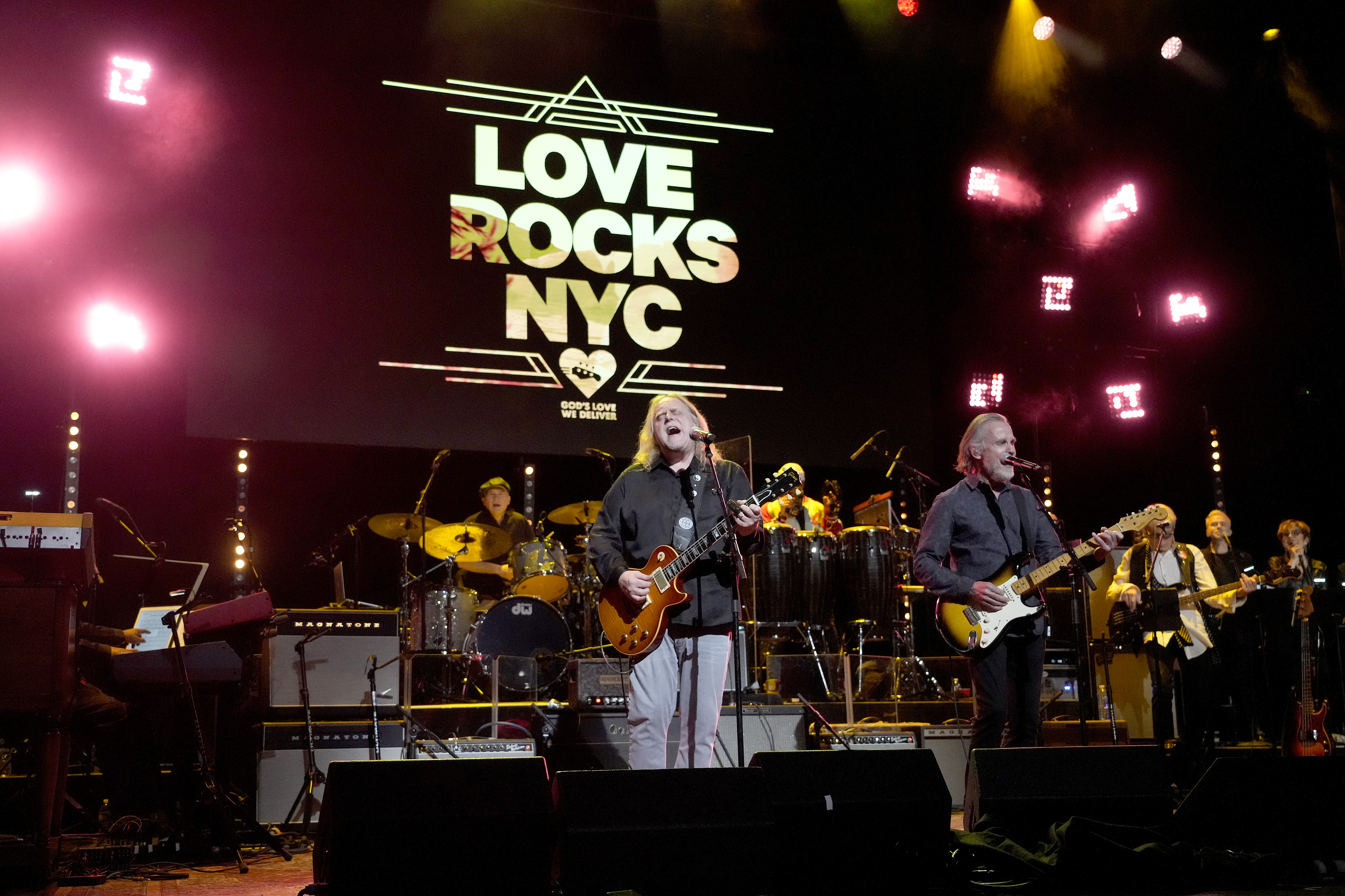 Former baseball player, musician Bernie Williams attends the Sixth Annual  Love Rocks NYC Benefit Concert for God's Love We Deliver at The Beacon  Theatre in New York, NY, March 10, 2022. (Photo