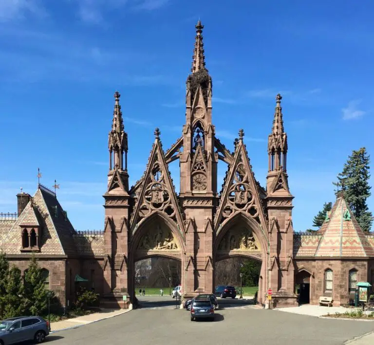 The Green-Wood Cemetery New Spring and Summer Events