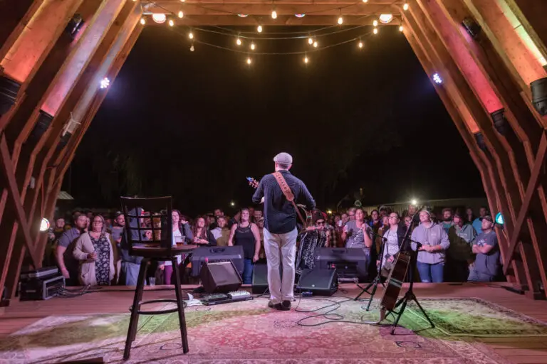 yard amphitheater