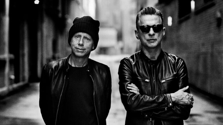 Depeche Mode memento mori 