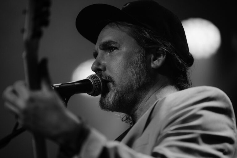 you forgot it in people broken social scene
