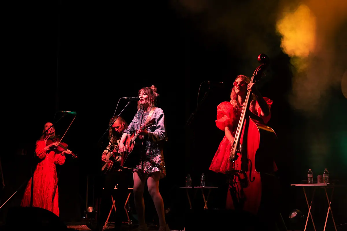 Molly Tuttle and the Golden Highway