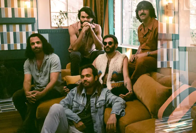 A group picture of the rock band Goose. Photo by Juliana Bernstein.