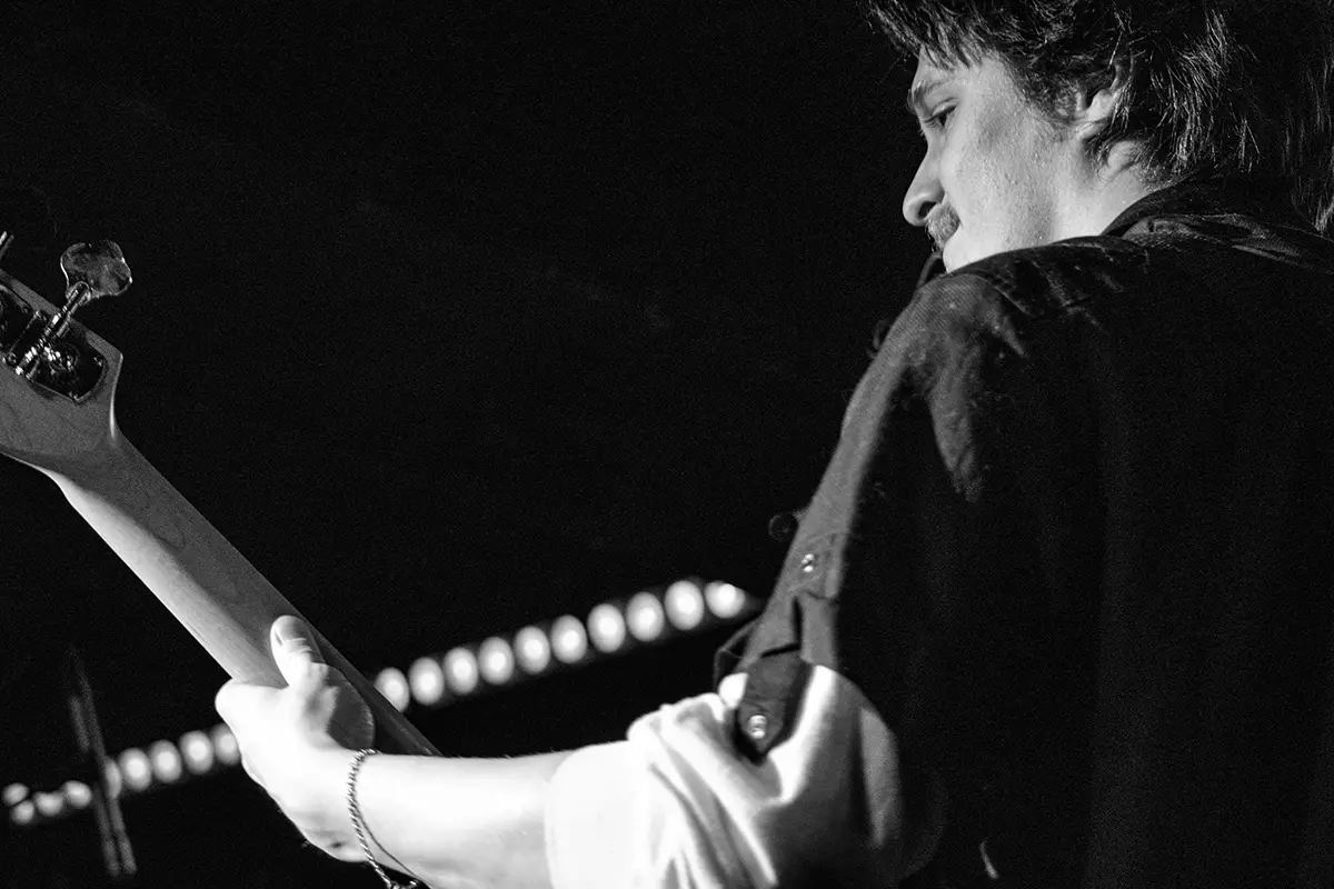 guitarist for oolong