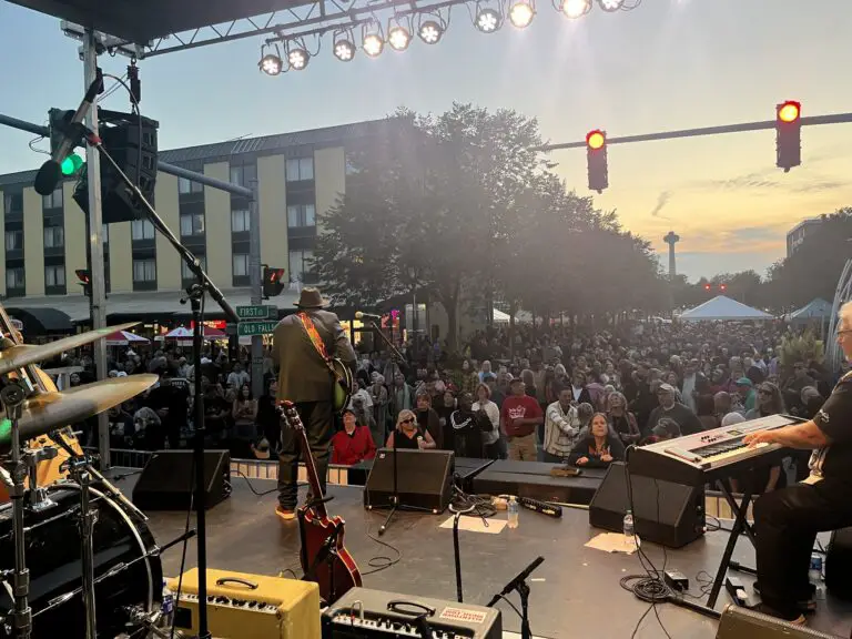 Performers at Niagara Falls Blues Festival