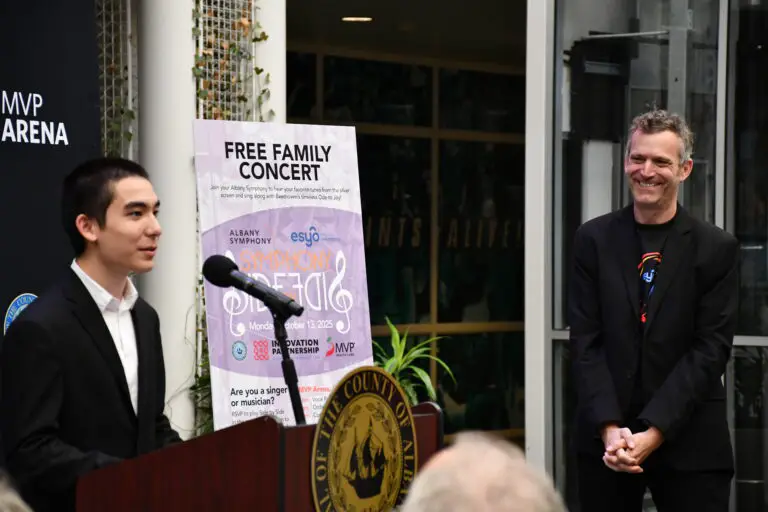 The Albany Symphony and Empire State Youth Orchestra will present "Symphony Side by Side" this October.