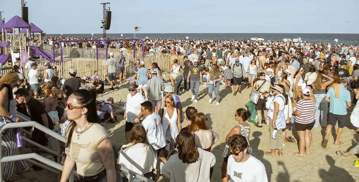Crowd at Asbury Park NJ for Sea.Hear.Now. Festival 2025