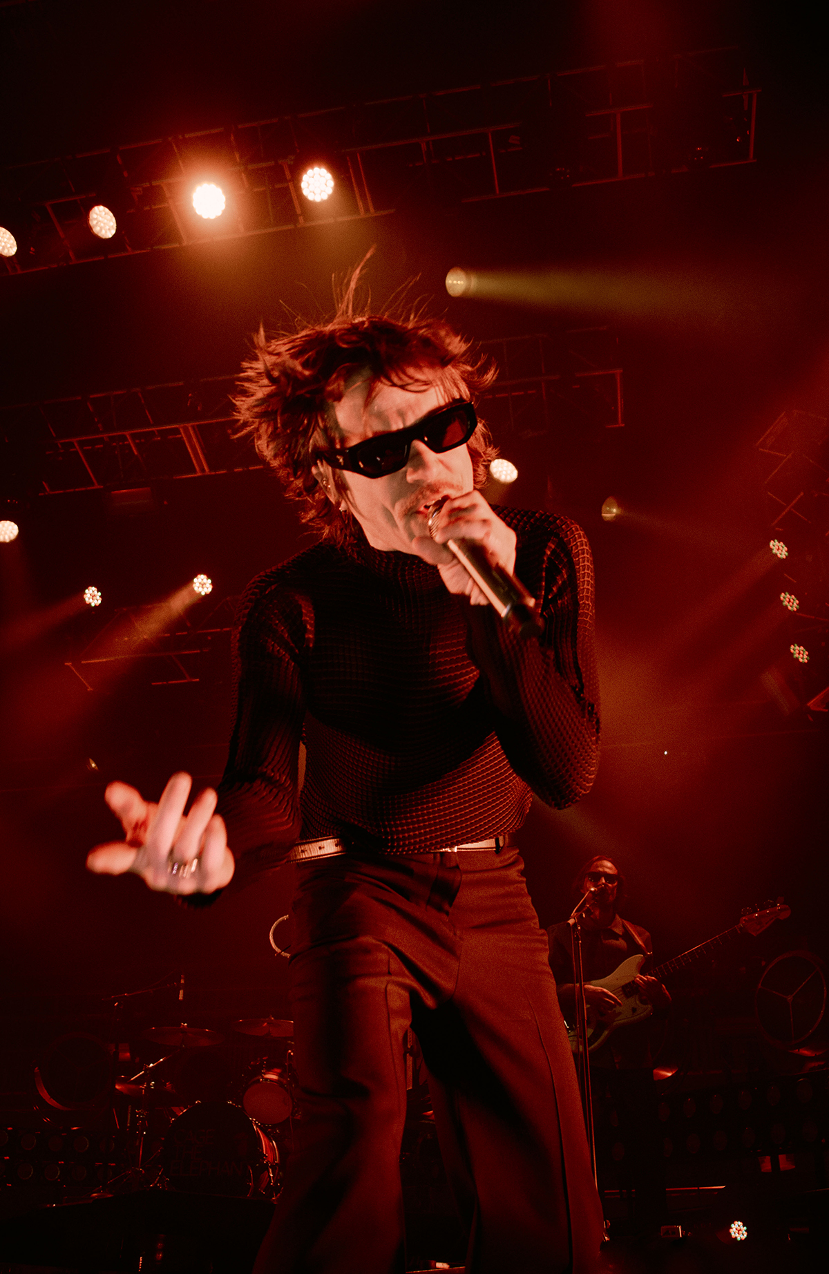 cage the elephant at capitol theatre in port chester, matt schultz