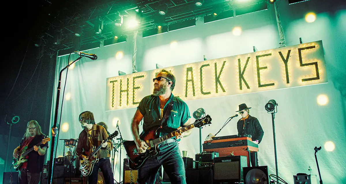 the black keys at brooklyn paramount, featuring dan and patrick 