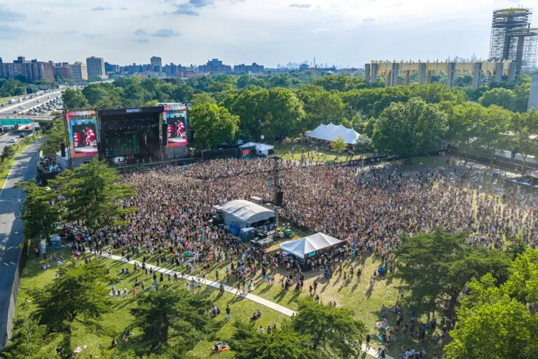 Day 2 of Governors Ball 2026 featuring Stray Kids, Kali Uchis, Major Lazer, 2hollis, Blood Orange and many more!