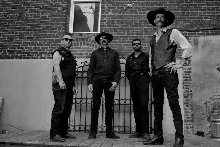 Drew Kiddoo and The Blackouts