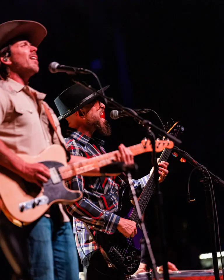 Molly Tuttle,Lucas Nelson,Albany,Palace Theatre,Dave DeCrescente,Bluegrass,Americana