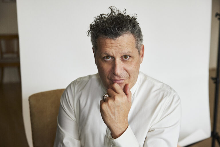 Isaac Mizrahi Cafe Carlyle